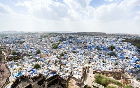 【印度焦特布爾】走訪全亞洲唯一藍城！Jodhpur一日遊行程、住宿、美食推薦  直登古堡俯瞰藍色城市全貌｜三八旅客