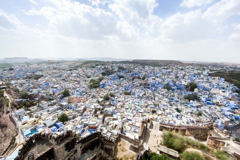 【印度焦特布爾】走訪全亞洲唯一藍城！Jodhpur一日遊行程、住宿、美食推薦  直登古堡俯瞰藍色城市全貌｜三八旅客