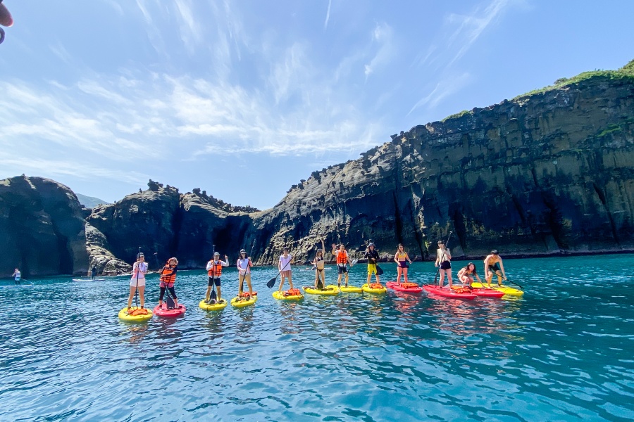 【新北】2021最新象鼻岩水旅遊SUP體驗：報名優惠碼、價格、推薦時段、浮潛跳水，一次告訴你物超所值的SUP體驗
