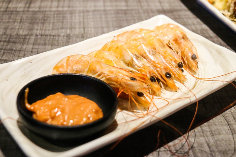 【台北】西門町吃到飽餐廳推薦「串燒-殿」五月最新優惠報你知！好吃串燒、燉飯、海鮮和炸物，699元吃海鮮吃到飽！（附菜單）