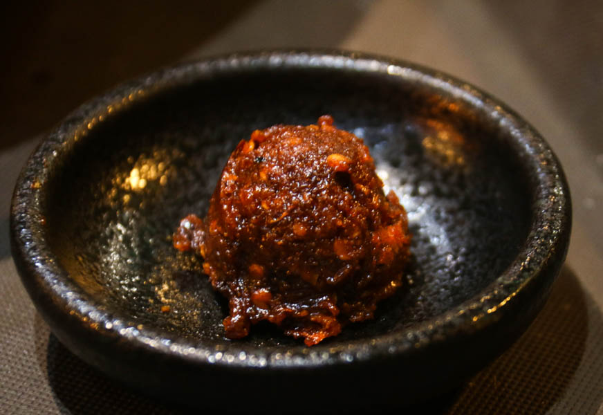 西門町火鍋吃到飽｜心心麻辣鍋美食推薦：七龍珠、生猛海鮮、高級肉品不可錯過｜附菜單