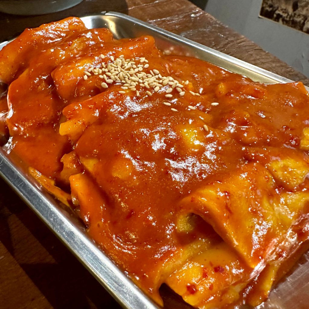 永和｜韓式料理推薦：辣媽媽部隊鍋 韓式溫馨小酒館，必吃部隊鍋、拌拌飯、私房小菜！