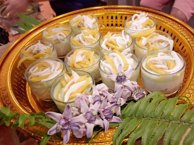 泰國TOP15芭達雅必吃美食推薦|在地的餐廳小吃、海景咖啡廳、特色酒吧一次收錄!